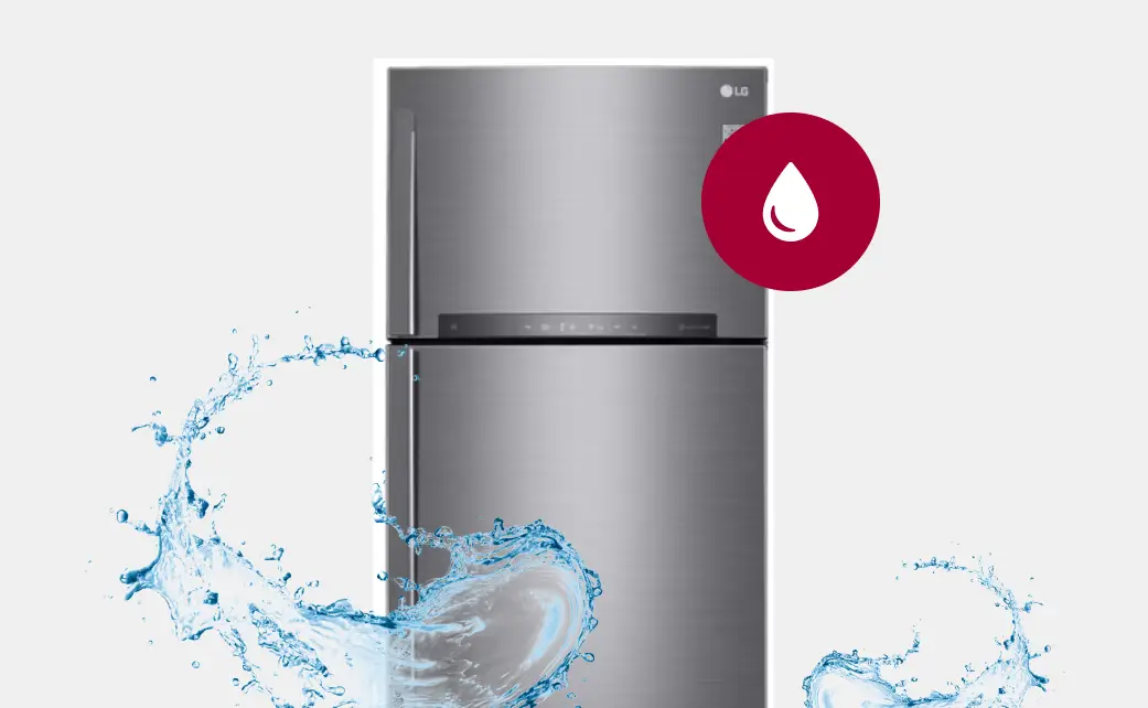 Из холодильника LG течёт вода